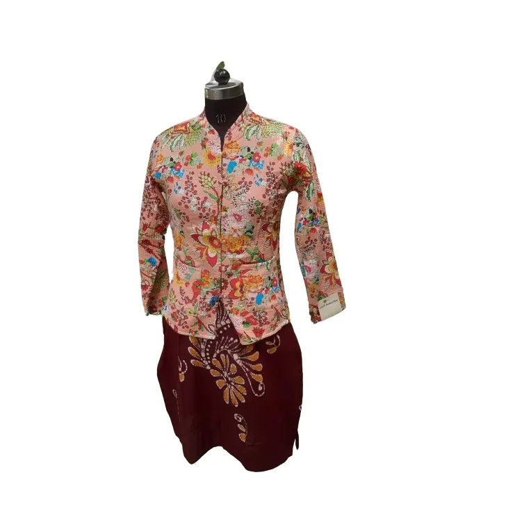Giacca trapuntata reversibile stampata nuova giacca alla moda di design di qualità superiore floreale per le donne all'ingrosso a prezzi economici