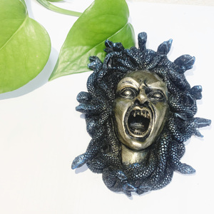 Nuovo Design Scultura Testa di Medusa Statua Medusa Blu Navy Decorazione per Arredamento Statua da Parete Grecia - Product Image 2