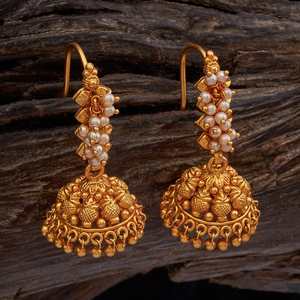 Pendientes Colgantes Vintage Silver Temple 170615 Chapados en Oro Blanco con Esmeralda, Perla y Diseño Floral para Bodas - Product Image 4