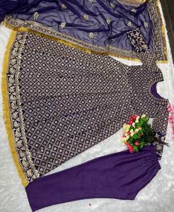 NOUVEAU DESIGNER BOLLYWOOD JANHVI KAPOOR ROBE LOURDE - Product Image 3