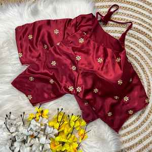 Belle soie de satin la plus tendance avec Jari et paillettes Blouse de travail Achats en ligne Inde au taux le plus bas - Product Image 4