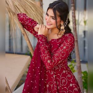 Vestido Anarkali de Georgette Pesado con Dupatta, Trabajo de Lentejuelas Multicolores, Listo para Usar, Último Modelo de Vestido Ankara 2025, Elegante para Damas - Product Image 4