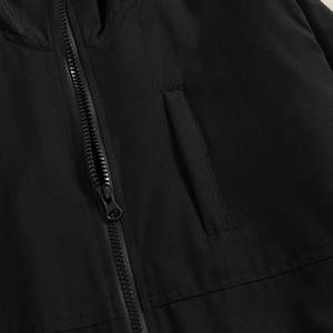 เสื้อกันฝนผู้ชาย TST 2110 ทนทาน พร้อมหมวก-สะดวกสบายและใช้งานได้จริงสำหรับการใช้งานในชีวิตประจำวัน - Product Image 2