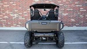 Top Clean 2025 Wolverine X2 1000 XT-R Prêt à l'exportation dans le monde entier - Product Image 5