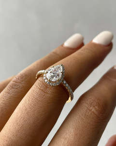 Exquis à la mode 18K or pur luxueux bagues de fiançailles bijoux fins poire brillant laboratoire cultivé Solitaire bague de mariage pour les femmes - Product Image 3