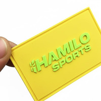 Écussons thermocollants en feutre non tissé brodés, en forme de cœur ou rectangulaires, avec logo 3D en caoutchouc de haute qualité, les plus populaires, pour vêtements et cadeaux