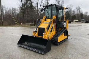 Peu utilisé 1CXT JCB 50HP Mini Loader Construction et travaux agricoles 3 ans de garantie et epa - Product Image 3