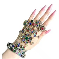 Bracelet artisanal afghan multicolore tribal, bracelet de main, anneau de doigt bohème coloré, accessoire de chaîne avec travail de miroir