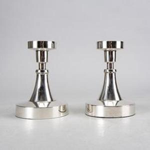 Portavelas de aluminio de Estilo Vintage hecho a mano con un atractivo lujoso y artesanía de primera calidad para fines decorativos - Product Image 2