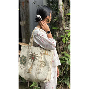<b>Large</b> Cream Palm <b>Tote</b> <b>Bag</b> <b>with</b> <b>Zipper</b> Water-Resistant Cotton Canvas Embroidered Design Reusable - Product Image 1