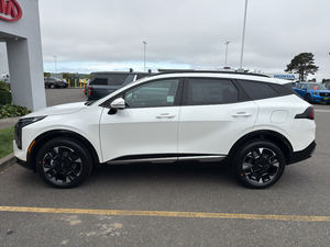 Kia Sportage Híbrido SX-Prestige AWD 2025 Blanco de Bajo Kilometraje, Usado, con Techo Solar, Arranque Remoto, Asientos de Cuero, Automático, Rines de Aleación - Product Image 2