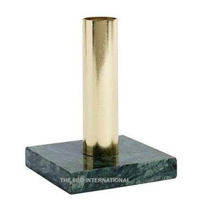 Adorno Navideño de Hierro Forjado Fundido en Negro Mate con Textura Rugosa, con Pájaro Sentado sobre un Portavelas de Vidrio - Product Image 2