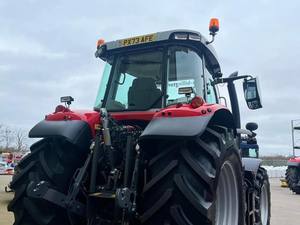 Tractor de Ruedas Massey Ferguson 2WD/4WD 90HP con Motor y Caja de Cambios Completamente Equipados para Agricultura - Product Image 4