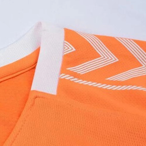 Uniforme de fútbol de diseño personalizado, venta al por mayor, profesional, de alta calidad, corte perfecto, baja tasa, uniforme de fútbol hecho en fábrica - Product Image 2
