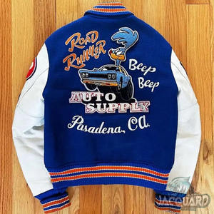 Chaqueta universitaria de calle alta personalizada para hombre, cuerpo de lana bordado de chenilla con mangas de cuero impermeables, de talla grande, temporada de invierno - Product Image 2