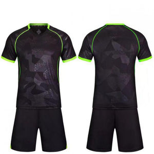 Meilleur site pour acheter des maillots de football en ligne Vêtements d'uniforme d'entraînement en polyester pour les joueurs de football - Product Image 1