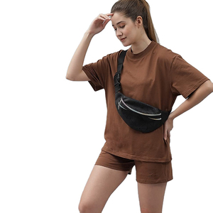 Haute qualité femmes été à manches courtes chemise Shorts ensembles solide motif Streetwear décontracté personnalisable en gros survêtement - Product Image 1