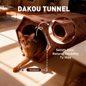 Tunnel pour chat hexagonal multifonctionnel, lit, griffoir, jeu intérieur, repos, affûtage des griffes, en laine pour plusieurs chats de toutes tailles - Product Image 5