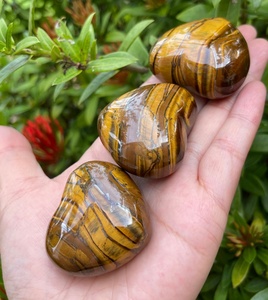 Nueva Llegada Super Calidad Venta Caliente Ojo de Tigre Cristal Hinchado Corazón Bolsillo Piedra Curación Preocupación Piedra Chakra Energía Arte Decoración - Product Image 3