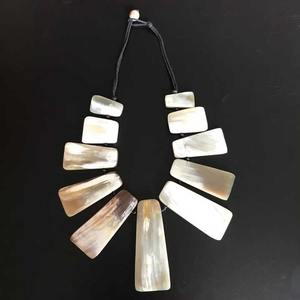 Collar de cuerno de buey de vaca de búfalo a la moda para mujer, joyería de estilo Animal pulido - Product Image 2