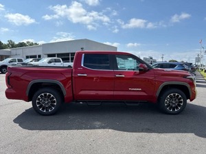 Toyota Tundra Limited HV 4x4 2025 Estándar, Camioneta de Cabina Doble 4 Puertas, Versión SB - Product Image 2