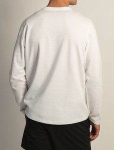 เสื้อยืดแขนยาวผ้าฝ้ายผสมโพลีระบายอากาศและสวมใส่ง่ายทุกวัน - Product Image 5