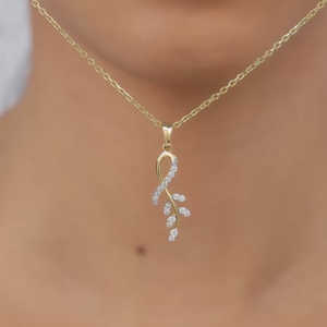 Impresionante Heer by GIVA Gold Leaf Diamond Pendant & Charm - Product Image 1