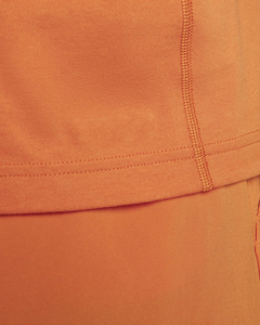 Camiseta Casual de Punto para Hombre, Manga Larga, Cuello Redondo, Color Naranja, Corte Regular, Color Sólido, Modelo de Moda - Product Image 3