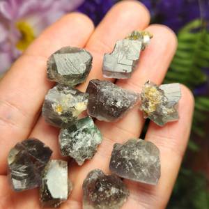Piedras Preciosas Naturales de Fluorita Azul Cúbica en Bruto, Certificadas por GIA, Cristal Crudo al por Mayor para la Fabricación de Joyas - Product Image 6