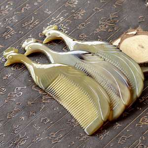 Peine Impermeable Hecho a Mano de Cuerno de Búfalo, Empaquetado para Exportación, Canales de Venta al por Menor, Arte y Coleccionismo, Cristal de Cuerno - Product Image 5