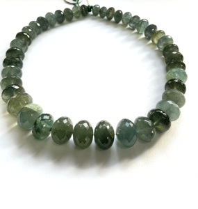 ลูกปัดหินอัญมณีสีอะความารีนธรรมชาติสำหรับทำเครื่องประดับอัญมณี - Product Image 1