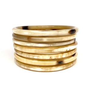 Brazaletes de cuerno de búfalo y buey con acabado de alto brillo en varios tamaños y diseños Joyas de cuerno de búfalo y buey completamente personalizadas - Product Image 5