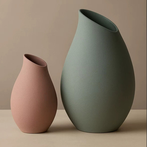 Juego de 2 Jarrones de Flores de Acero Inoxidable con Acabado Mate, Centro de Mesa Decorativo al Precio Más Bajo - Product Image 1