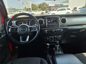 Used 2018 Jeep Wrangler Unlimited Sahara - Product Image 2