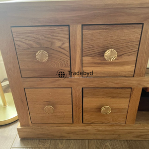 Boutons de tiroir minimalistes en laiton massif pour cuisine et salon Tradebyd-Poignées écologiques faites à la main durables pour armoires et armoires - Product Image 4