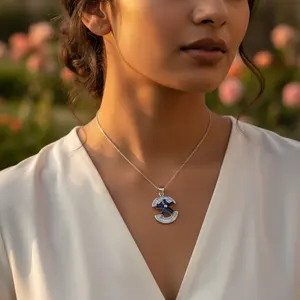 Collar con Colgante de Cruz de Zafiro Plateado para Mujer, Uso Diario, Patrón Geométrico, Rodio, Platino, Oro Rosa, Circonita - Product Image 1