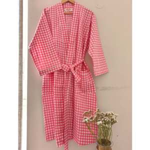 Robe de nuit en jersey à carreaux rose pastel ODM, taille élastique, confortable et respirante, imprimé floral, pour femme, hiver, 3/4 - Product Image 3