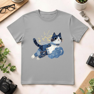 T-Shirt Unisex Oversize 210GSM 100% Cotone con Stampa DTG e Design a Rosa - Product Image 1