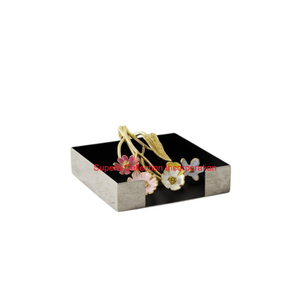Élégant porte-serviettes en blé doré, boîte à mouchoirs en acier inoxydable et laiton en métal de luxe pour accessoire de décoration intérieure fait à la main - Product Image 6