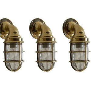 Magnifique lampe sur pied artisanale de haute qualité - Product Image 1
