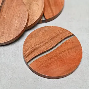 Posavasos de madera de acacia hechos a mano con incrustaciones de resina posavasos para mesa de centro decoración de Bar regalos únicos de inauguración de la casa - Product Image 6