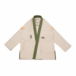 Uniforme clásico para hombre BJJ Gi Judo 100% algodón ligero transpirable duradero ropa de entrenamiento de artes marciales OEM/ODM disponible - Product Image 3