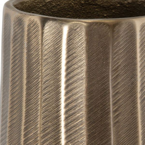 Jarrón Decorativo de Metal con Acabado Dorado Real, Decoración para el Hogar, Porta Flores Artístico Hecho a Mano para Sala de Estar, Jarrón de Mesa Dorado Rústico - Product Image 5