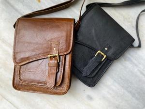 Sac à bandoulière en cuir uni pour femmes, sacs à main élégants pour femmes - Product Image 5