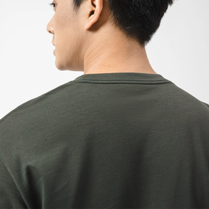 ผลิตในเวียดนาม เสื้อยืดแขนยาวผ้าเจอร์ซีย์เนื้อผ้าฝ้าย 100% ระบายอากาศได้ดี สวมใส่สบายสำหรับผู้ชาย - Product Image 5