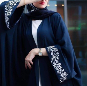 Vêtements pour femmes musulmanes Abaya caftan brodée avec de belles manches brodées Abaya meilleure vente à prix d'usine - Product Image 1