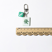 Porte-clés Mahjong en résine, pendentif dés de Mahjong, breloque pour sac et portefeuille, accessoires de mode, cadeau porte-bonheur, ornements de porte-clés Mahjong