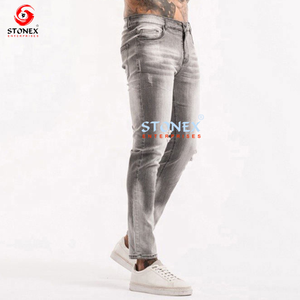 Jeans déchirés à la mode en noir et blanc dégradé style de rue jeans en denim super extensible personnalisés pour hommes vente en gros - Product Image 6