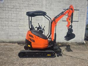 Livraison gratuite HH20 Mini-excavatrice de 2,0 tonnes |   Auvent ouvert |   19 kW Diesel |   Profondeur de creusement de 2,06 m |   Pilote hydraulique |   Chenilles en caoutchouc - Product Image 5
