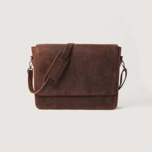Carismatico Men's Vintage Distressed Brown Leather Messenger <b>Bag</b> - Product Image 1